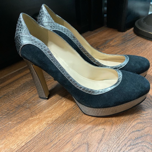 Metallic/Suede Platform Heels - Picture 3 of 4